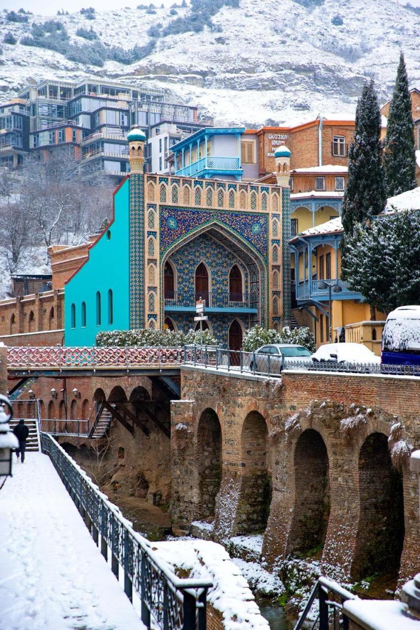 Old Narikala *